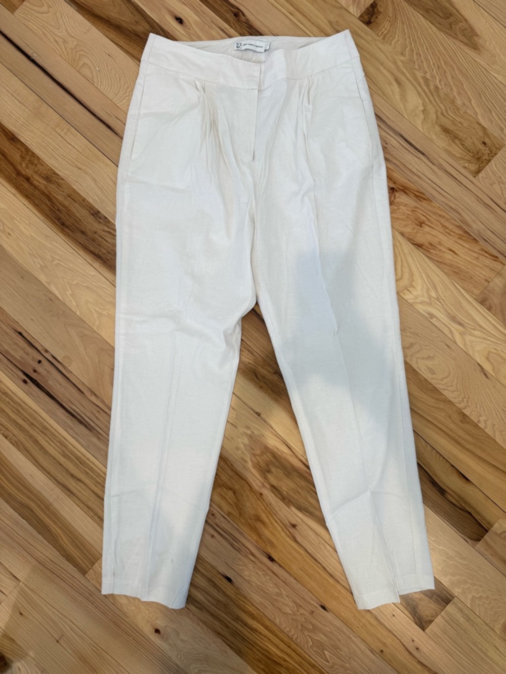 New York & Company White Linen Pants – Size Medium (NWT)